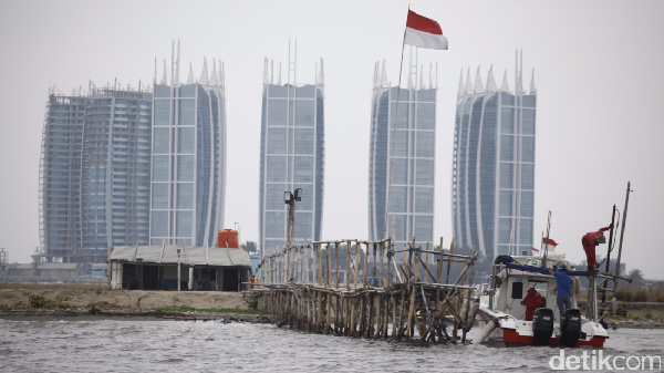 Foto: Menanti Anies-Sandi Menghentikan Reklamasi