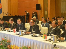 Menaker Hanif Bertemu Menaker se-ASEAN, Bahas Keselamatan Kerja