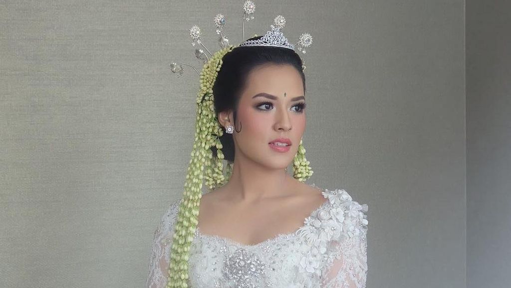 Kasihan, Deretan Artis Cantik Ini Makeup Pernikahannya Dinyinyirin Netizen