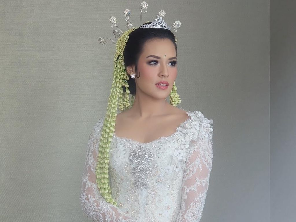 Kasihan, Deretan Artis Cantik Ini Makeup Pernikahannya Dinyinyirin Netizen