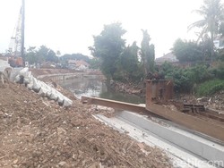 Normalisasi Sungai Ciliwung di Bukit Duri Rampung Bulan Depan
