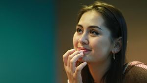 Jasmine Thompson, dari Youtube ke Dapur Rekaman