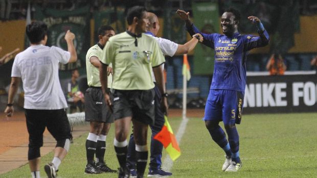 Persib Tak Ada Hubungan dengan Kepindahan Essien ke Sabail FK