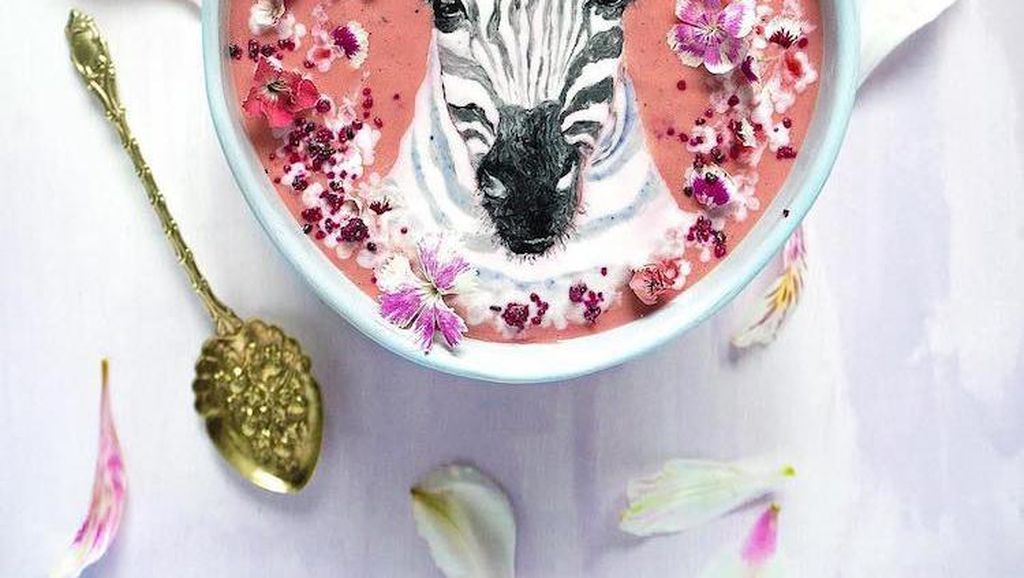 Gunakan Makanan Alami, Wanita Ini Buat Lukisan Indah Di Atas Smoothies Bowl! Gunakan Makanan Alami, Wanita Ini Buat Lukisan Indah Di Atas Smoothies Bowl!