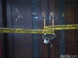 Geledah Rumah Kiki Hasibuan, Polisi Bawa 3 Koper