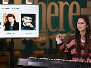 Marry, Date, and Punch Challenge Bersama Jasmine Thompson Marry, Date, and Punch Challenge Bersama Jasmine Thompson