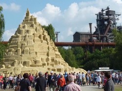 Istana Pasir Tertinggi di Jerman Pecahkan Rekor Dunia