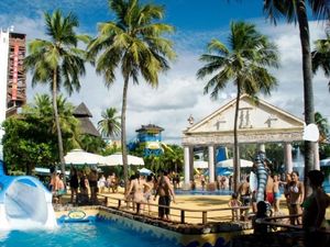 Video: Melihat Waterpark Terbesar di Dunia