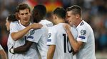 Pesta Setengah Lusin Gol Jerman