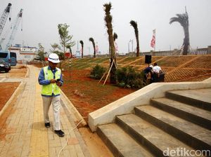 Video Menyusuri Tanggul Raksasa Pantai Jakarta