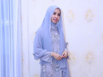 Foto: Inspirasi Busana untuk Pengajian Jelang Pernikahan ala Seleb Berhijab