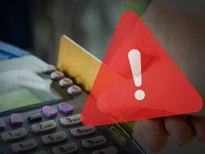 Dilarang BI, Begini Bahayanya Kartu Kredit Digesek Dua Kali Dilarang BI, Begini Bahayanya Kartu Kredit Digesek Dua Kali