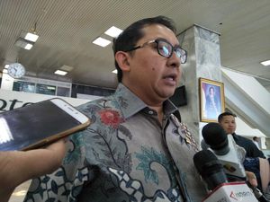 Fadli Zon: Panglima TNI Tak Berpolitik, Soal Senjata Masih Tugas Dia Fadli Zon: Panglima TNI Tak Berpolitik, Soal Senjata Masih Tugas Dia