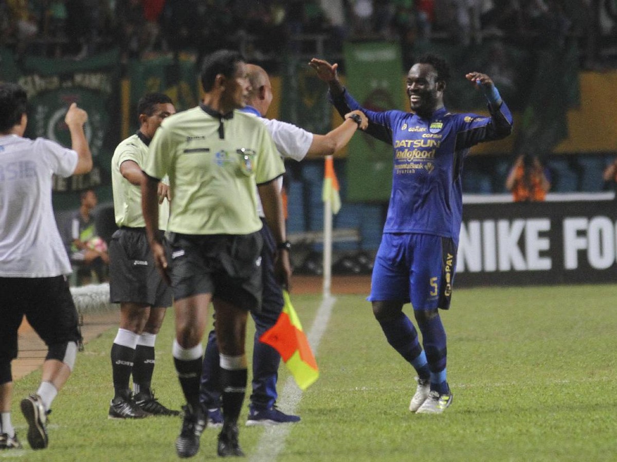 Pemain Persib Bandung (Foto: Nova Wahyudi/ANTARA FOTO)