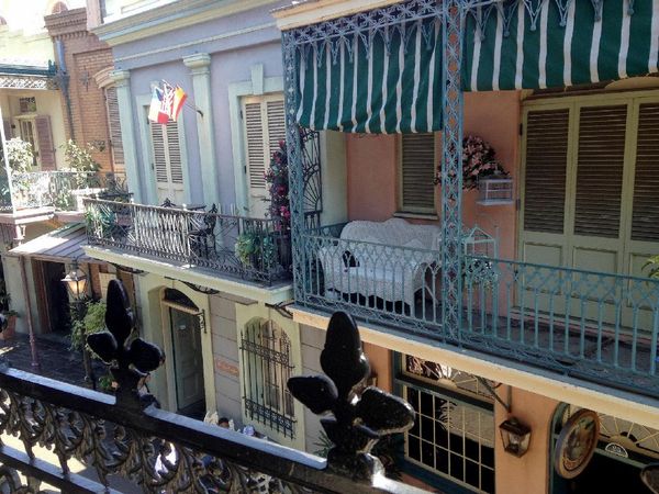 Yuk, Intip Kemewahan Club 33 Milik Disneyland di Amerika Ini