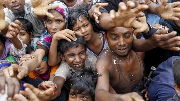 Keadaan para pengungsi Rohingya di kamp Bangladesh sangat mengkhawatirkan.