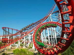 Foto: Deretan Roller Coaster Paling Ngeri di Dunia
