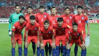 Korea Selatan juga memastikan diri lolos ke putaran final Piala Dunia 2018 usai seri dengann Uzbekistan 0-0. Mereka lolos sebagai runner-up grup di bawah Iran (Chung Sung-Jun/Getty Images)