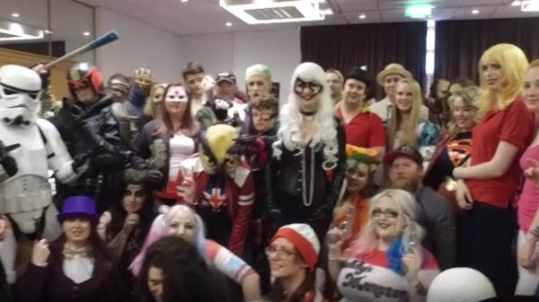 Ikut Cosplay Bantu Wanita Ini Atasi Gangguan Pola Makan