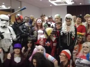 Ikut Cosplay Bantu Wanita Ini Atasi Gangguan Pola Makan