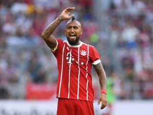 Jalani Operasi Lutut, Vidal Terancam Absen Lawan Madrid