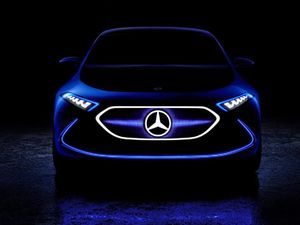 Mobil Listrik Penantang BMW i3 dari Mercy Siap Diluncurkan Mobil Listrik Penantang BMW i3 dari Mercy Siap Diluncurkan