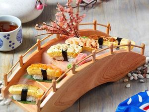 Terlalu Banyak Makan, Pria Ini Dilarang Datang ke Restoran All You Can Eat