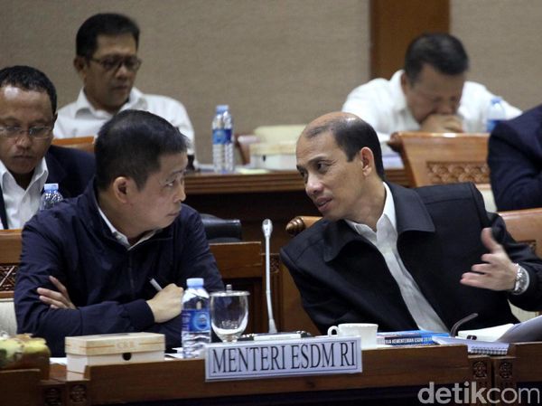Jonan Diminta Tinjau Ulang 8 Peraturan Menteri ESDM