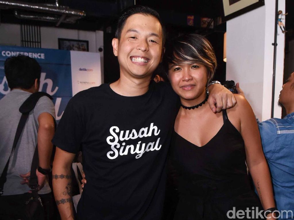 Ernest Prakasa Galang Dana Bantu Keluarga Choirul Huda Ernest Prakasa Galang Dana Bantu Keluarga Choirul Huda