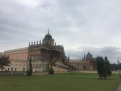 Video: Potsdam Kota Sejarah Jerman yang Keren