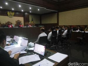 Sekjen Kemendes Mengaku Tak Tahu Saweran Duit Suap Opini WTP