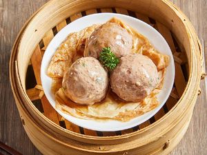 Resep Dim Sum : Steamed Beef Ball Resep Dim Sum : Steamed Beef Ball