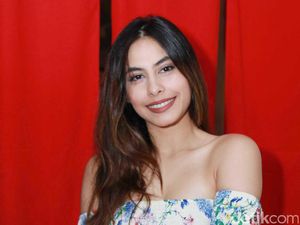 Valerie Thomas yang Makin Cantik dan Seksi