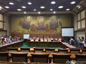 DPR Kumpulkan BUMN Bahas Setoran Dividen