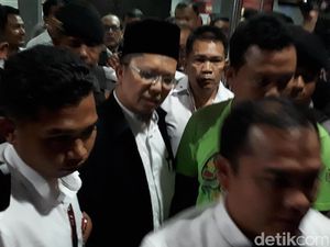 Pengacara Pertanyakan Penahanan Alfian Tanjung di Mako Brimob