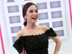 Chelsea Olivia Lega Cabut Gigi Gingsul, Netizen Malah Sedih