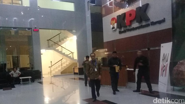MA: Hakim Kalau Tak Bisa Dibina, Dibinasakan Saja! MA: Hakim Kalau Tak Bisa Dibina, Dibinasakan Saja!