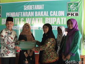 Wabup Magelang Kembalikan Formulir Cabup ke DPC PKB