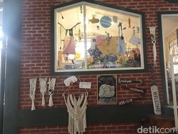 Jelajahi Dunia Pernak-Pernik Handmade di Trinkets Island