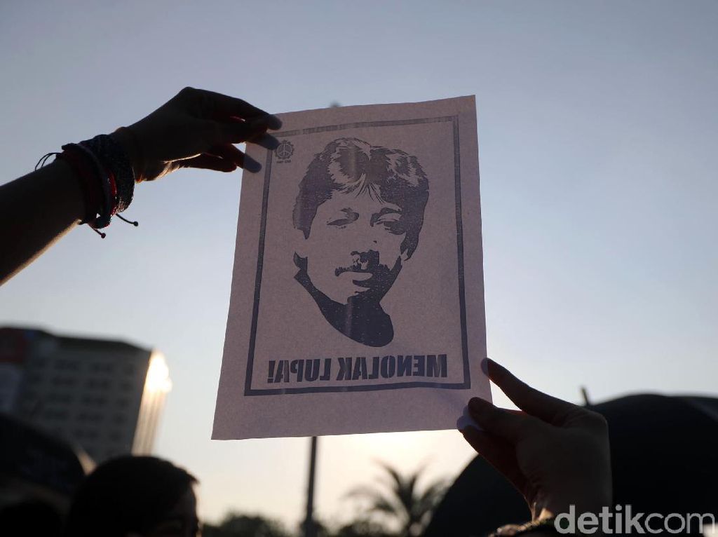 6 Fakta Munir, Aktivis HAM yang Perjuangannya Diabadikan dalam Museum 6 Fakta Munir, Aktivis HAM yang Perjuangannya Diabadikan dalam Museum