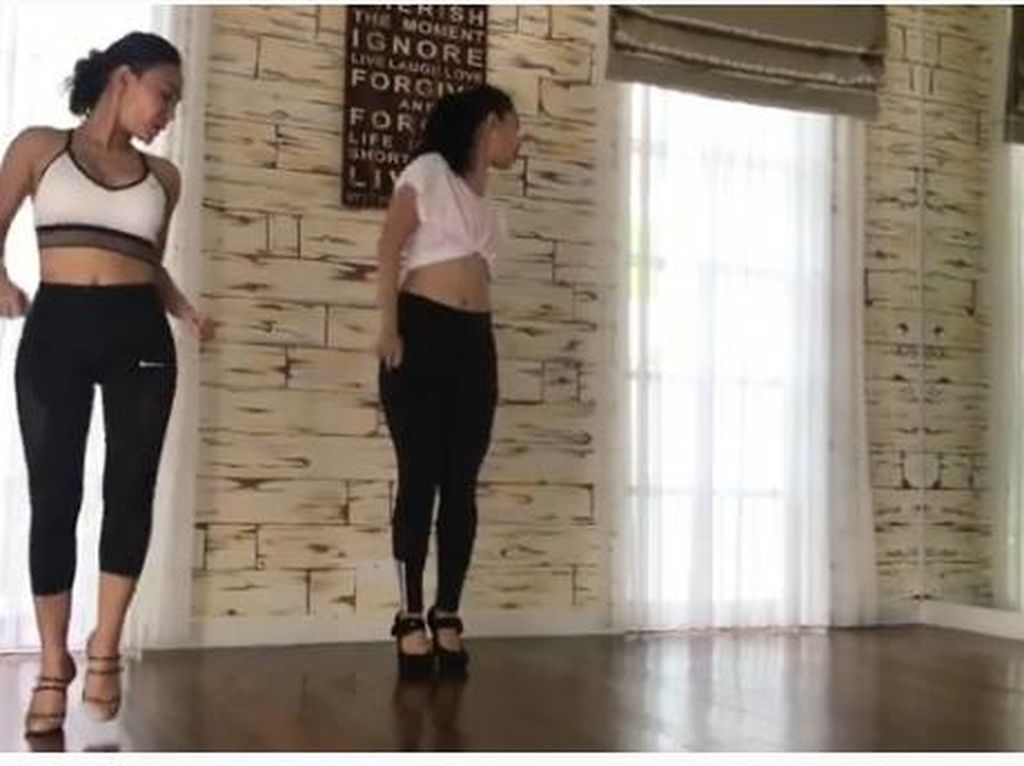 Olahraga dengan High Heels? Bisa Kok, Yuni Shara Buktinya Olahraga dengan High Heels? Bisa Kok, Yuni Shara Buktinya