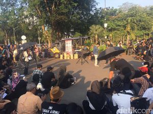 Sentilan Sumarsih untuk Jokowi dan Prabowo Soal HAM