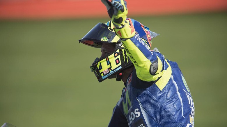 Rossi Mulai Jalani Fisioterapi, Bertekad Comeback Secepatnya