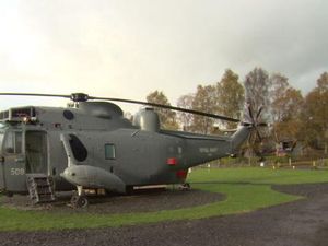 Foto: Kemping di Dalam Helikopter, Beneran Ada Foto: Kemping di Dalam Helikopter, Beneran Ada