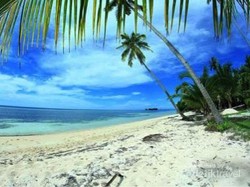 PLN Dukung Pariwisata Wakatobi Lewat Penambahan Genset