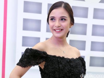 Chelsea Olivia Bening Banget, Pose Menggoda Shandy Aulia