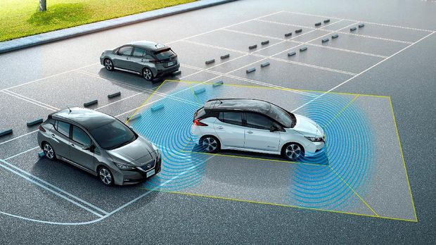 Nissan Poles Mobil Listrik Leaf Jadi Lebih Canggih