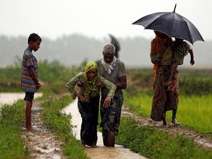 Mensesneg: Harapan Dunia ke Indonesia soal Rohingya Sangat Tinggi