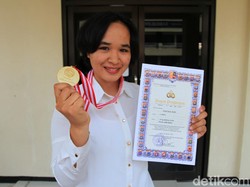 Polwan di Polres Bandung Ini Raih Dua Medali Emas Kapolri Cup