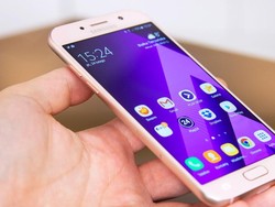 Samsung Galaxy A Bakal Pakai Layar Tanpa Batas
